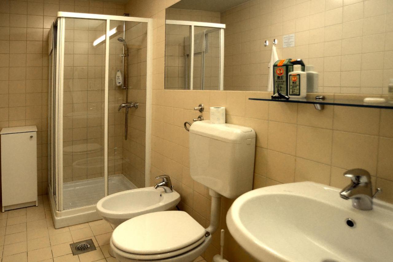 Apartments Villa Boltez Kranj Ngoại thất bức ảnh