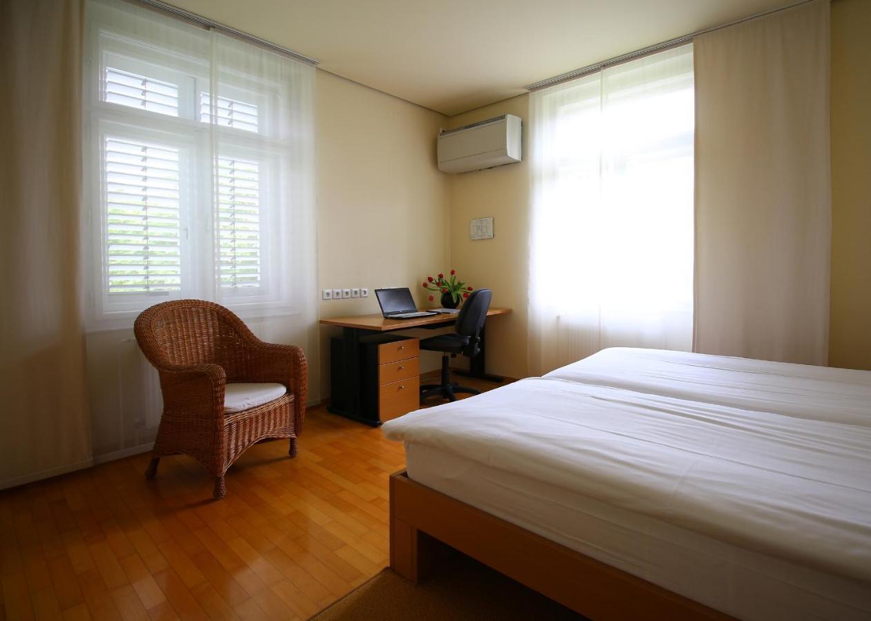 Apartments Villa Boltez Kranj Ngoại thất bức ảnh