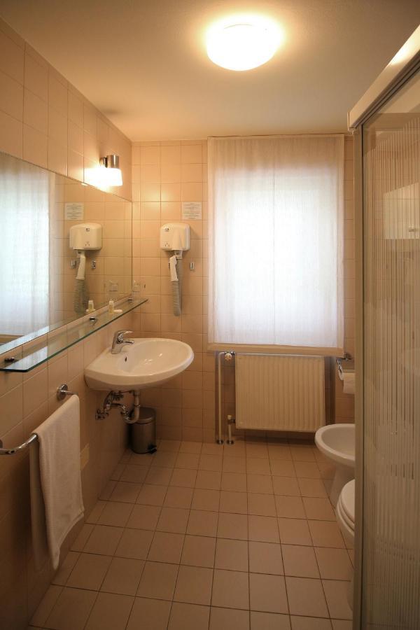Apartments Villa Boltez Kranj Ngoại thất bức ảnh