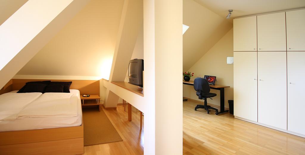 Apartments Villa Boltez Kranj Phòng bức ảnh